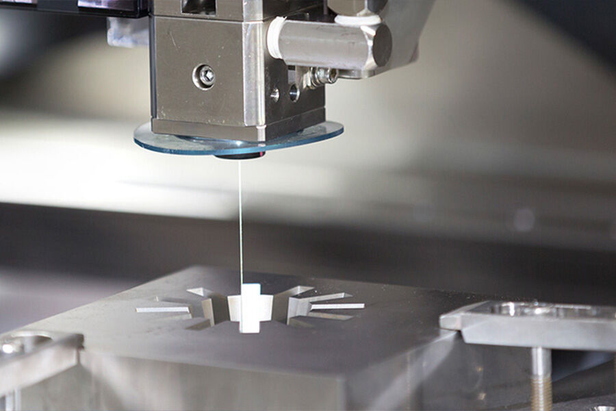 Gia Công Cắt Dây EDM CNC